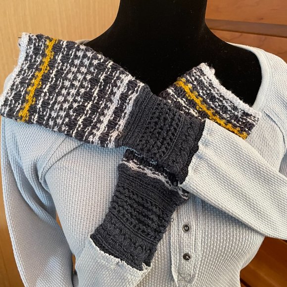 FREE PEOPLE Alpine Ski Lodge Sweater Cuff Henley Shirt M - Picture 6 of 8